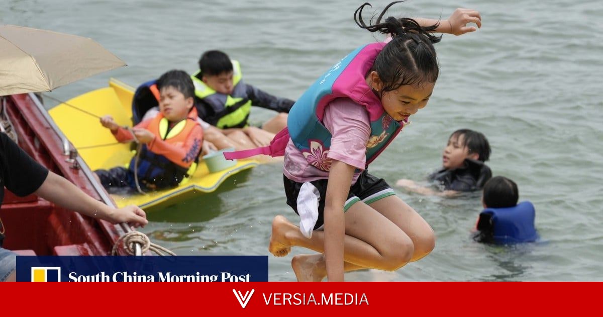 Sunny spells for Dragon Boat Festival, day after 2 black rainstorm warnings