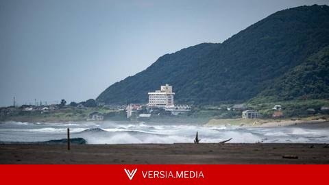 日媒称中国恢复赴日团游，但“中旅旅行”官网同日团队游行程被下架