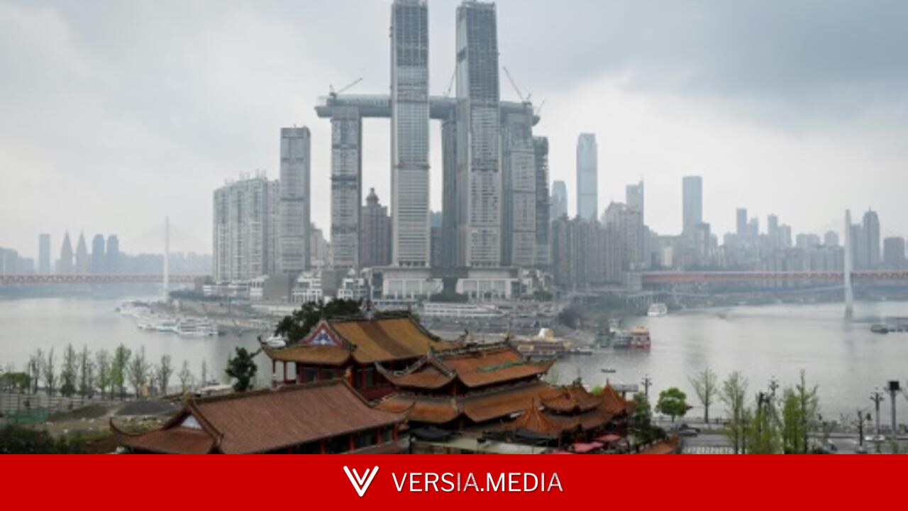 重庆的高官们为什么一个接着一个倒下