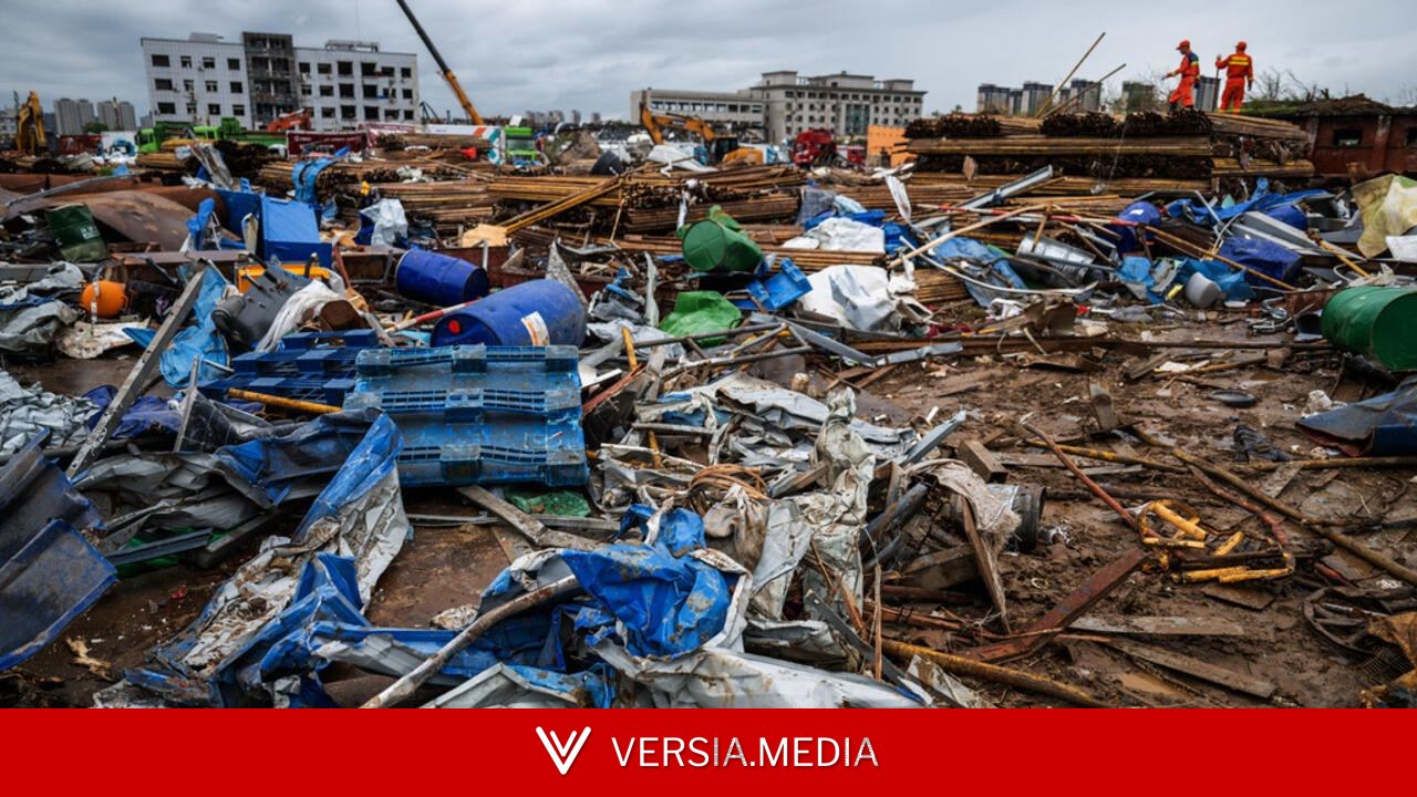 湖北多地遭极端强雷暴、罕见龙卷风袭击 至少11人死亡